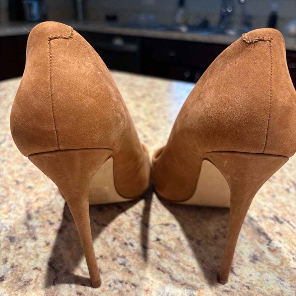 Aldo Elegant Tan Stiletto Pointed Heels - Picture 3 of 7